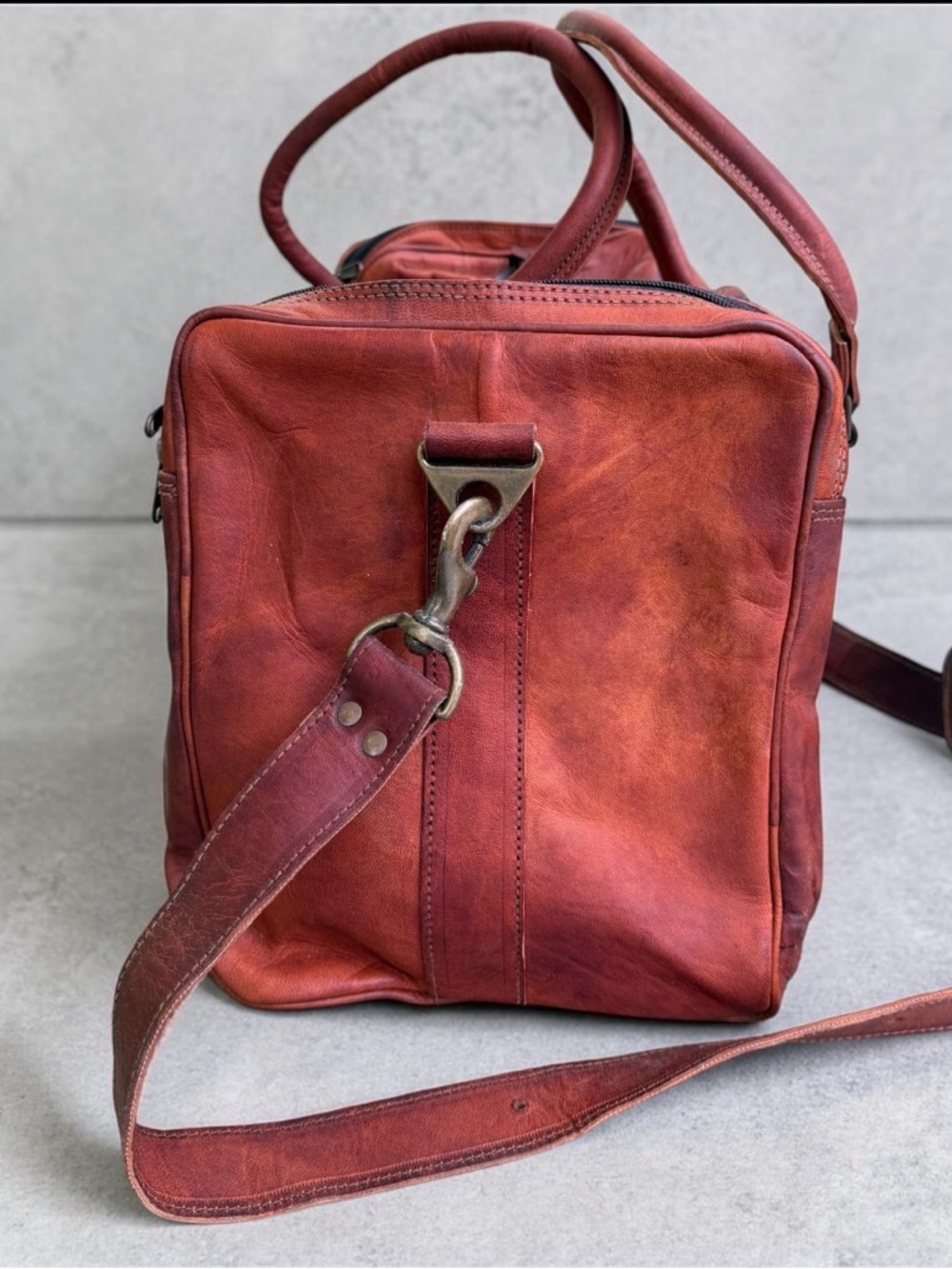 Komal’s  Passion Leather  Vintage-Style Duffel ,Travel, Gym, Weekender Bag - Picture 5 of 8
